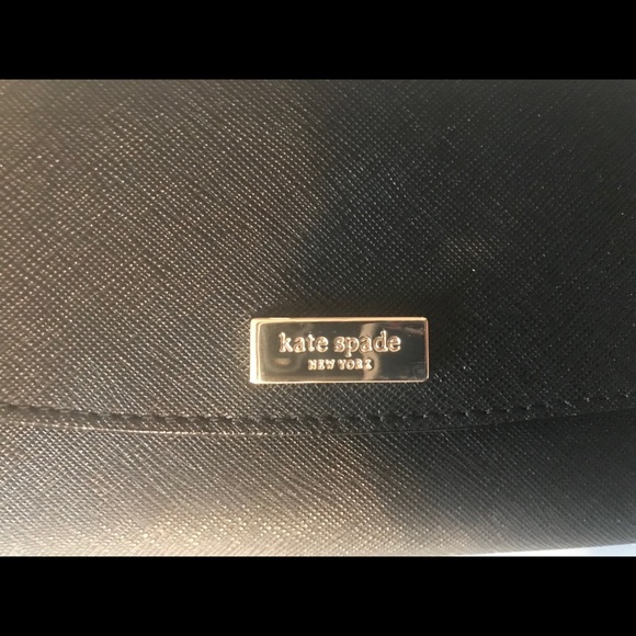 ♠️ New Kate Spade Wristlet ♠️ - Picture 2 of 3